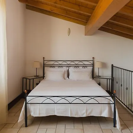 Alloggio per agriturismo Le Vigne Di Adamo Volta Mantovana
